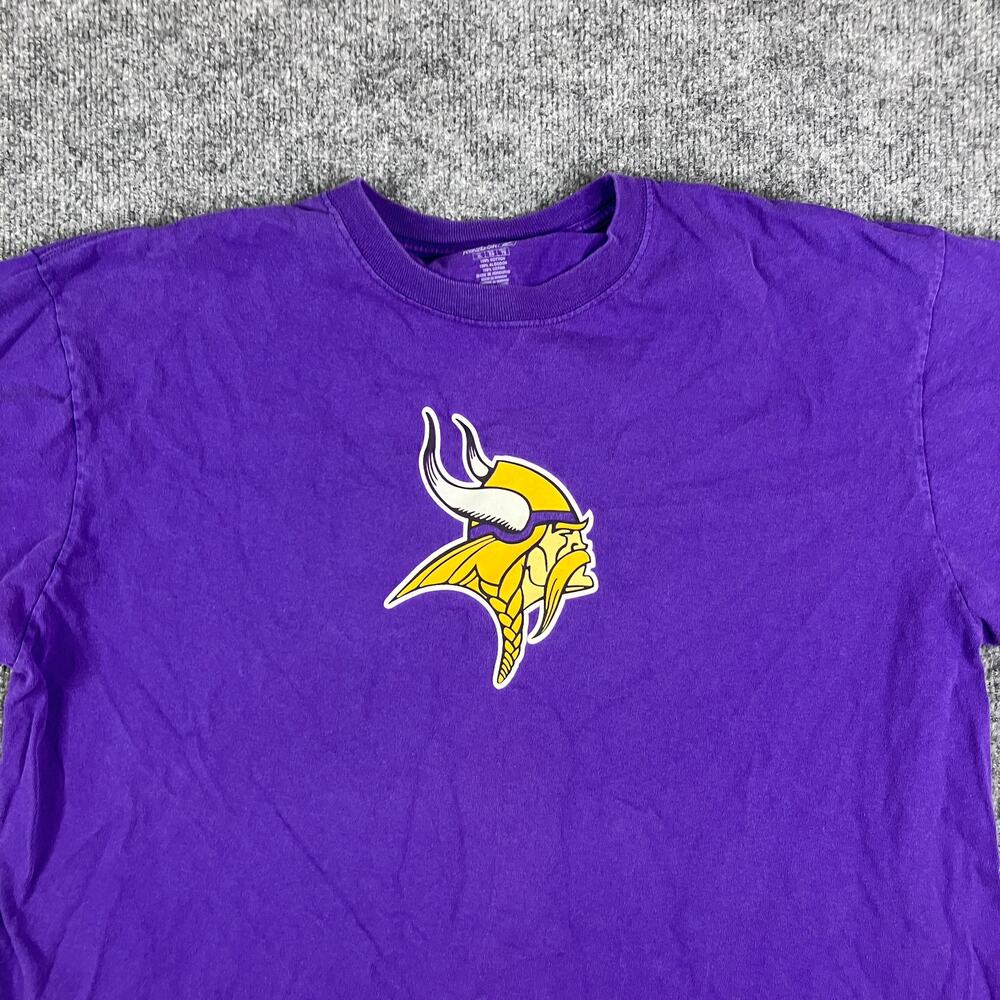 Reebok T-Shirt Mens Size XL Purple Minnesota Vikings Brett Favre #4 Graphic Tee